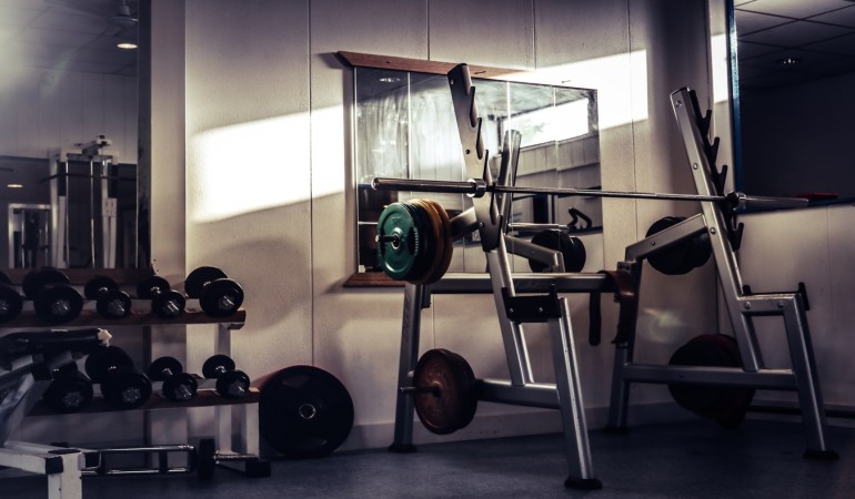 GIMNASIOS