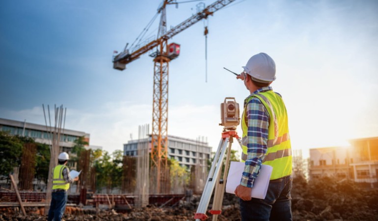 CONSTRUCCIÓN